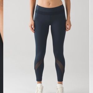 Lululemon Inspire Tight II